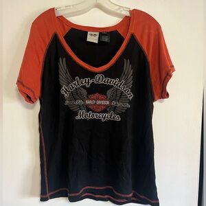 XL Women’s Harley Davidson T-shirt.